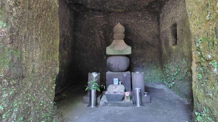 北条政子の墓（神奈川県）